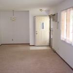 Living Room - Raymond Avenue Twin Homes